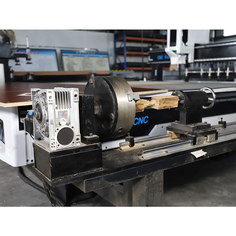 2130 4 محور ATC CNC Router مع محور دوار